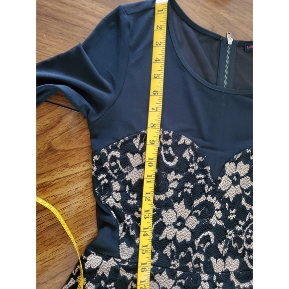 Material Girl dress black/tan lance color size M - Picture 14 of 16